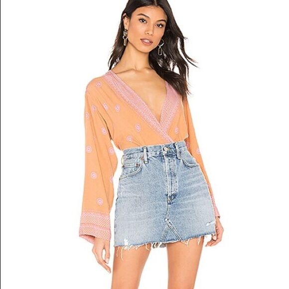 ✨HP✨On Board Bodysuit in Brown
Free People✨ - Picture 1 of 6